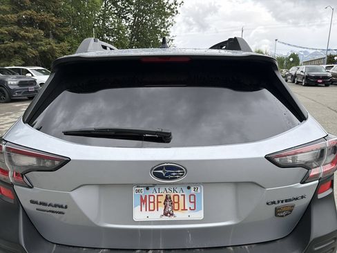 Used 2022 Subaru Outback Wilderness AWD/4WD image 22