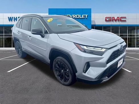 Used 2024 Toyota RAV4 XSE w/ Weather Package image 7