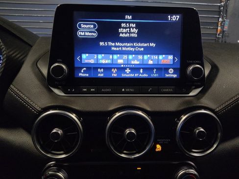 Used 2025 Nissan Sentra SV image 25