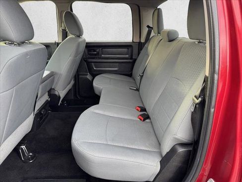 Used 2014 RAM 1500 Express image 16