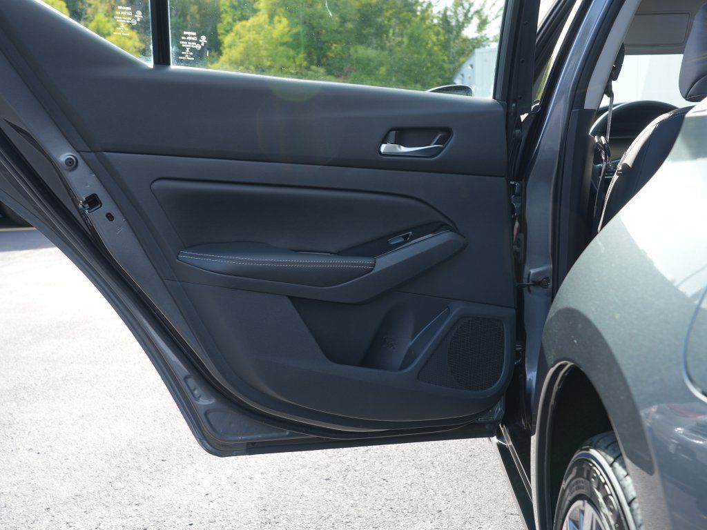 Used 2023 Nissan Altima 2.5 SL AWD/4WD image 19