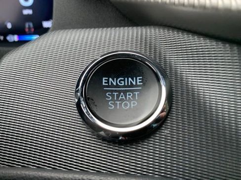 Certified 2025 Ford Explorer ST-Line image 21