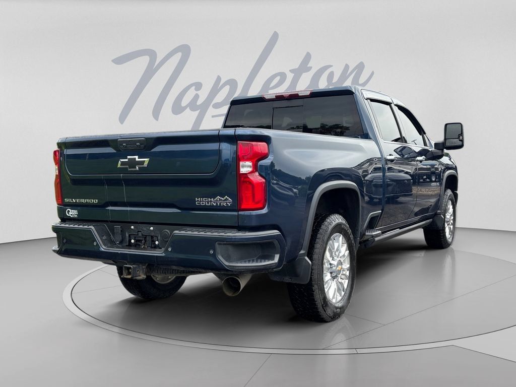 Used 2023 Chevrolet Silverado 2500 High Country w/ Safety Package II AWD/4WD image 7