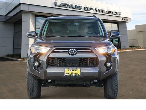 Used 2022 Toyota 4Runner SR5 Premium image 6