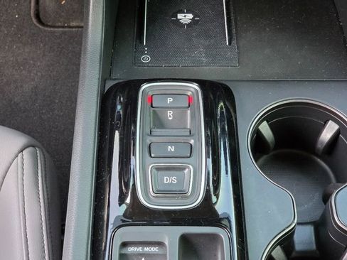 Used 2025 Honda Pilot EX-L image 29