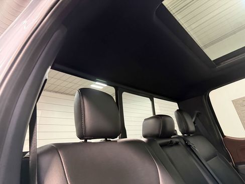 Used 2022 Ford F150 Lariat w/ Equipment Group 502A High image 15