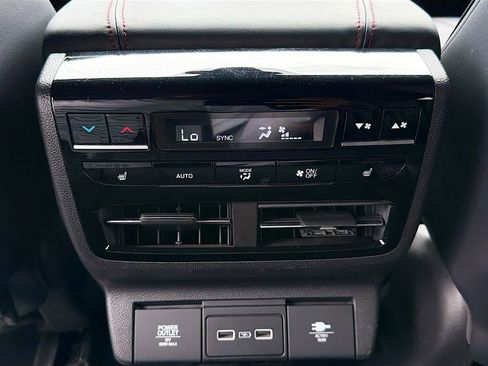 Used 2022 Acura MDX Type S AWD/4WD image 19