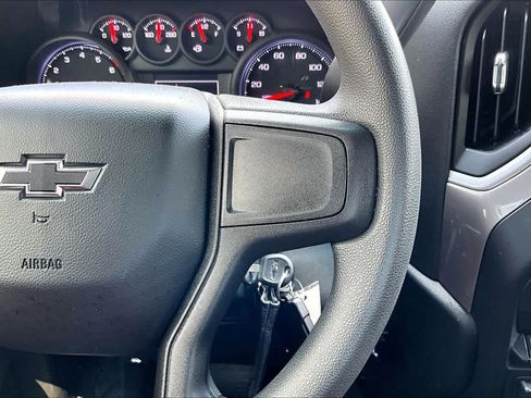 Used 2019 Chevrolet Silverado 1500 Custom Trail Boss w/ Custom Convenience Package AWD/4WD image 24