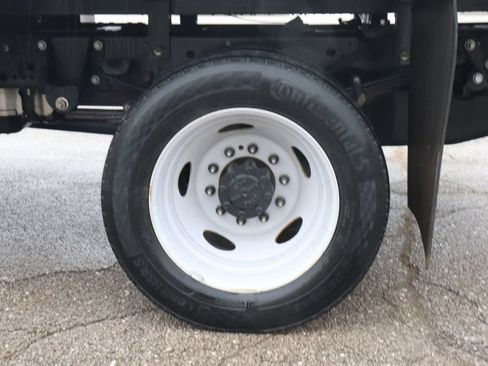 Used 2024 Ford F550 4x4 Crew Cab Super Duty image 50