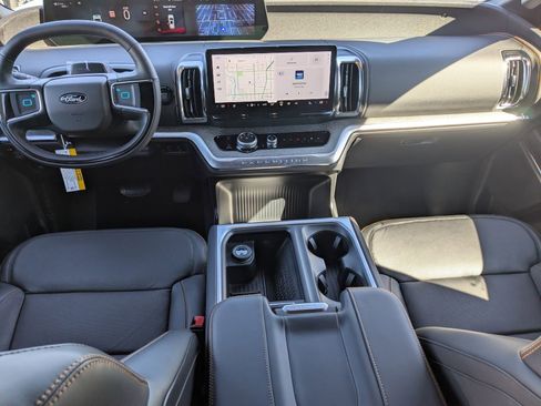 New 2025 Ford Expedition Tremor image 16