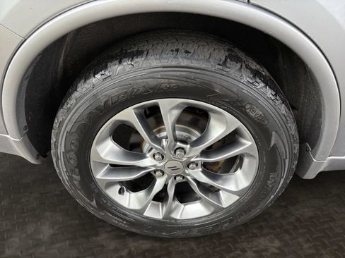 Used 2019 Dodge Durango GT AWD/4WD image 41