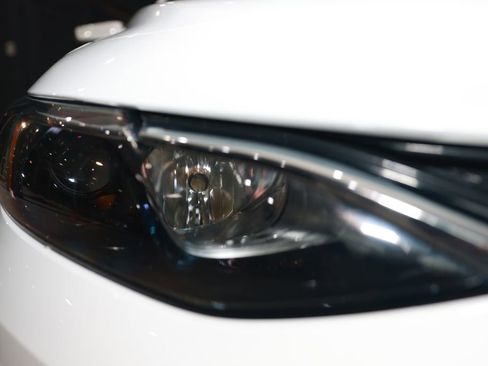 Used 2023 Chevrolet Malibu LT image 36