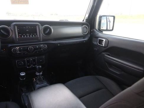 Used 2023 Jeep Wrangler Unlimited Sport AWD/4WD image 23