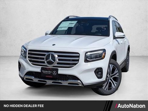 New 2026 Mercedes-Benz GLB 250 image 1