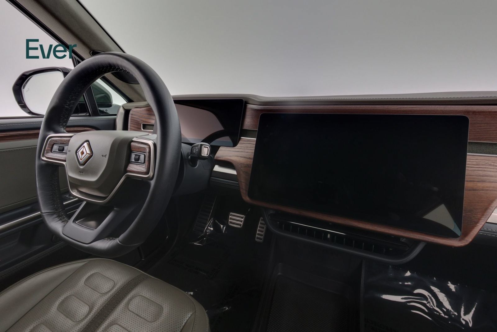 Used 2023 Rivian R1T Adventure Dual AWD/4WD image 26