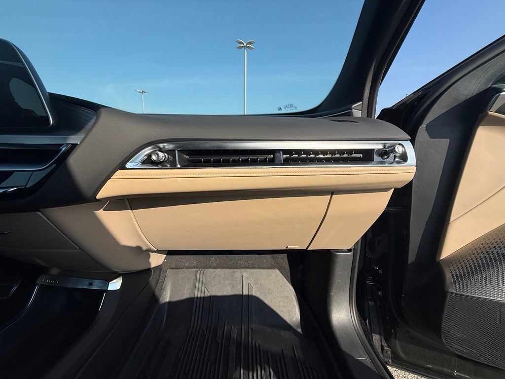 Certified 2025 Cadillac Lyriq Sport w/ Nappa Leather Package AWD/4WD image 31