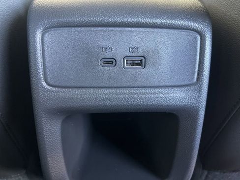 New 2026 Chevrolet Trax LT w/ Midnight Edition image 21