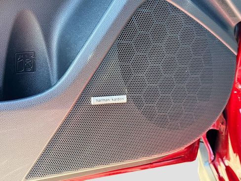 Certified 2025 Subaru Crosstrek 2.5i Limited w/ Crosstrek Mirror Package image 26