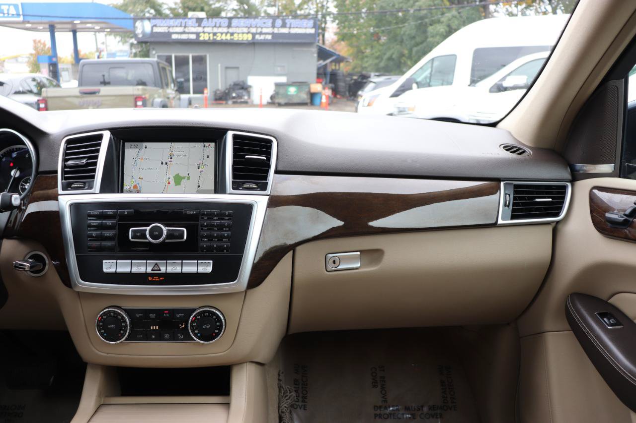 Used 2015 Mercedes-Benz ML 350 4MATIC image 18