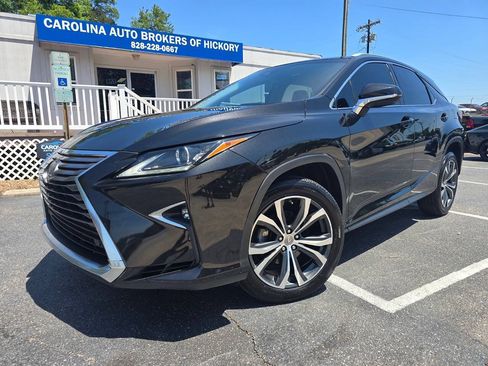 Used 2017 Lexus RX 350 FWD w/ Premium Package image 2