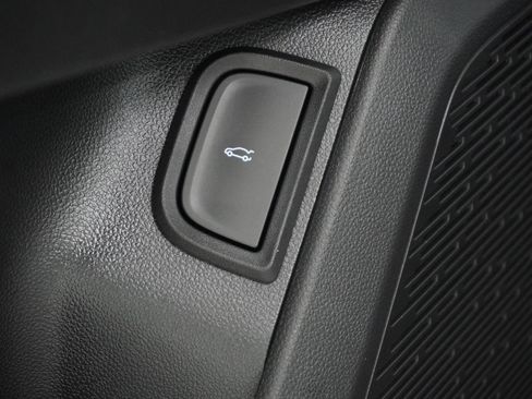 New 2026 Chevrolet Equinox RS w/ Convenience Package III image 14