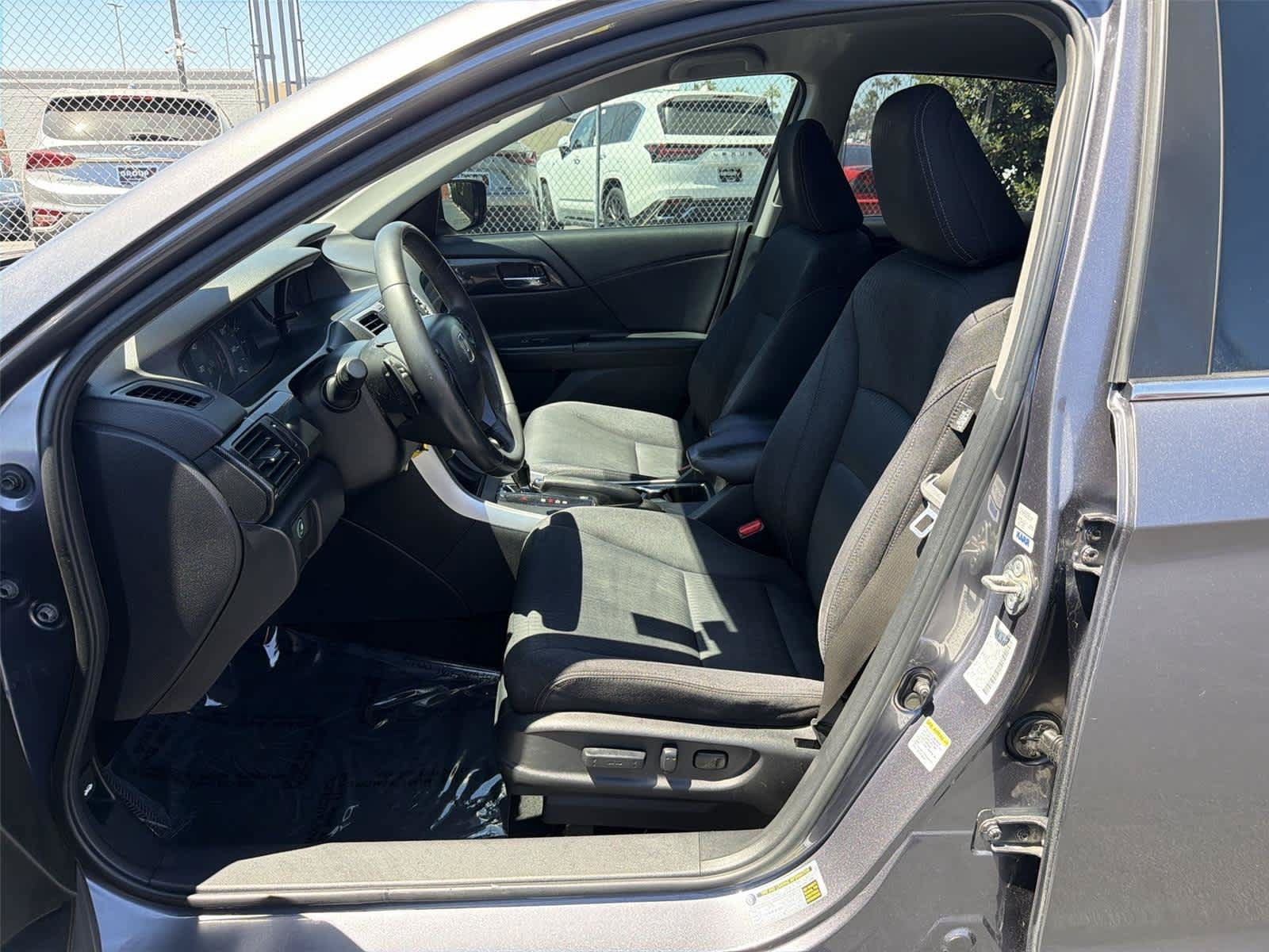 Used 2014 Honda Accord Sport image 12