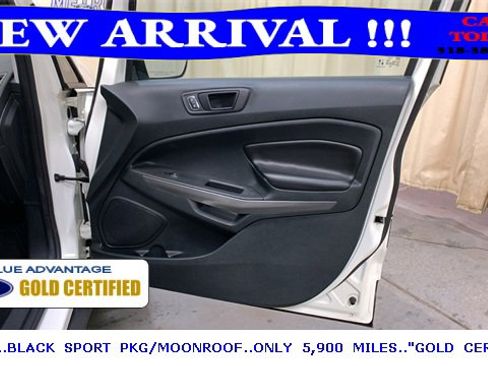 Certified 2022 Ford EcoSport SES image 11