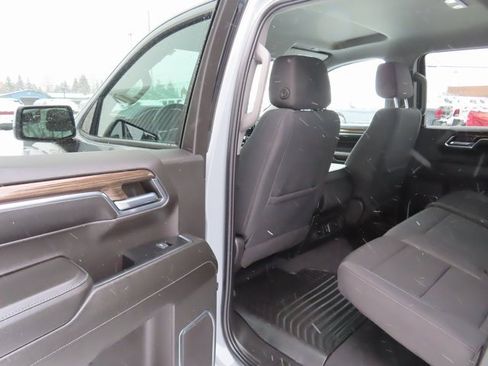 Used 2024 Chevrolet Silverado 1500 LT image 20