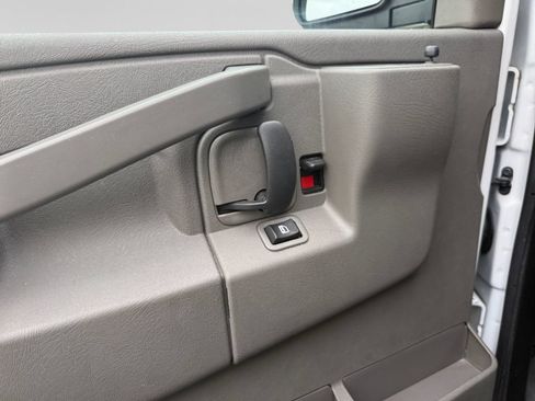 Used 2023 Chevrolet Express 2500 Extended w/ Driver Convenience Package RWD image 11