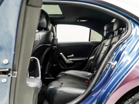 Used 2022 Mercedes-Benz A 220 image 41