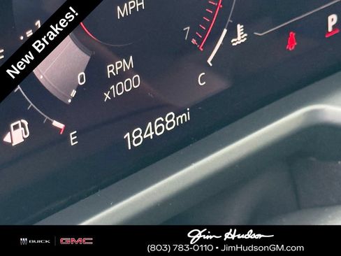 Certified 2024 GMC Acadia AT4 w/ Luxury Package AWD/4WD image 3