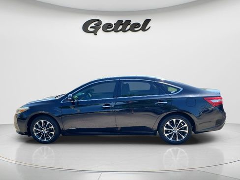 Used 2017 Toyota Avalon XLE Plus w/ Carpet Mat Package FWD image 8