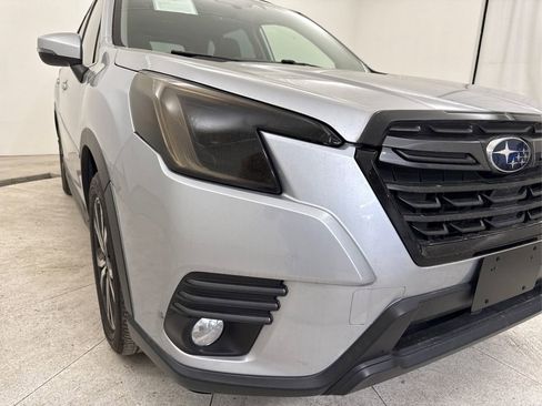 Used 2022 Subaru Forester Limited w/ Popular Package #3 image 13