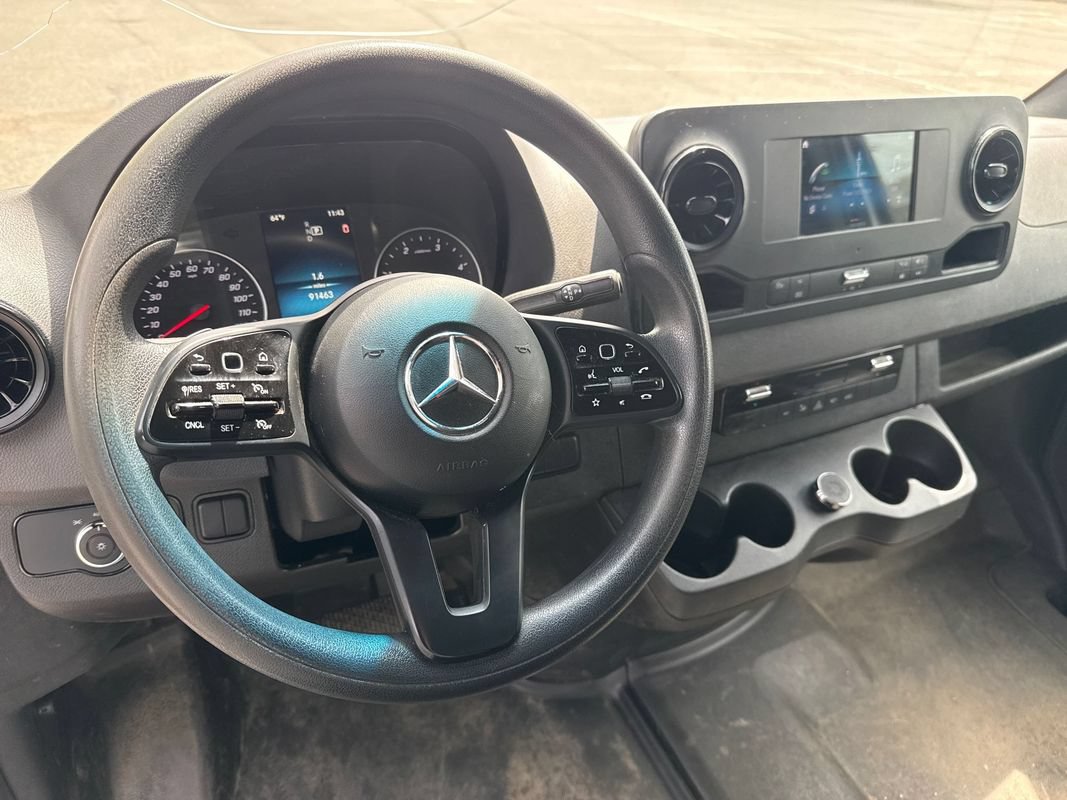 Used 2023 Mercedes-Benz Sprinter 2500 image 15