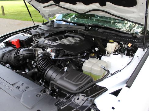 Used 2024 Ford Mustang GT Premium RWD image 27