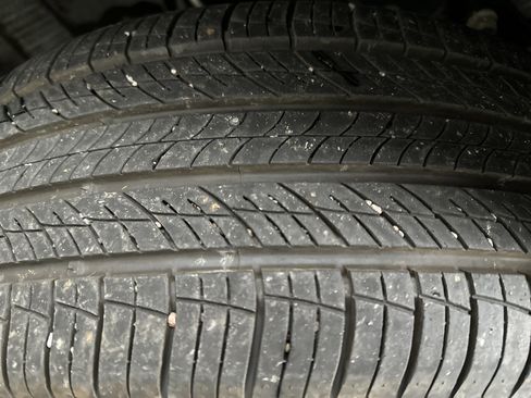 Used 2024 Chevrolet Trax LT w/ Sunroof Package image 12