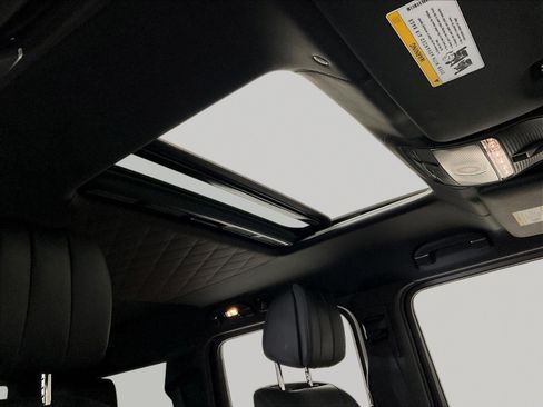 Certified 2024 Mercedes-Benz G 550 image 27