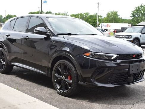Used 2024 Dodge Hornet R/T Plus AWD/4WD image 13