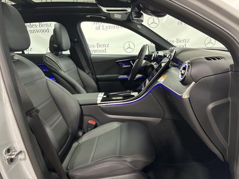 New 2026 Mercedes-Benz GLC 300 4MATIC image 12