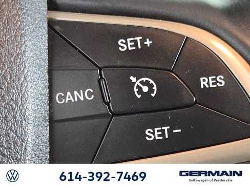 Used 2017 Jeep Grand Cherokee Laredo image 33