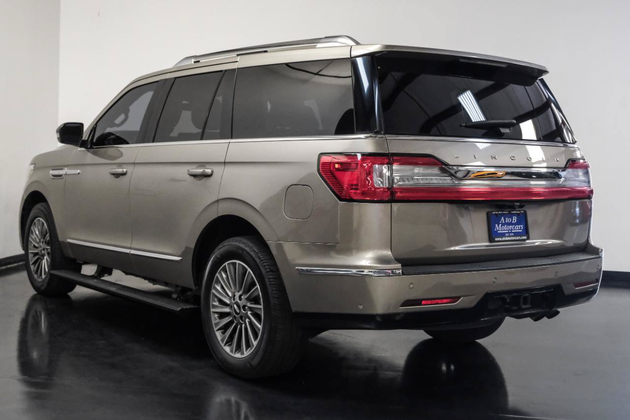 Used 2020 Lincoln Navigator 2WD image 11