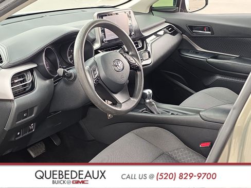 Used 2021 Toyota C-HR LE FWD image 11