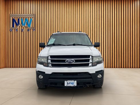 Used 2015 Ford Expedition XL image 31