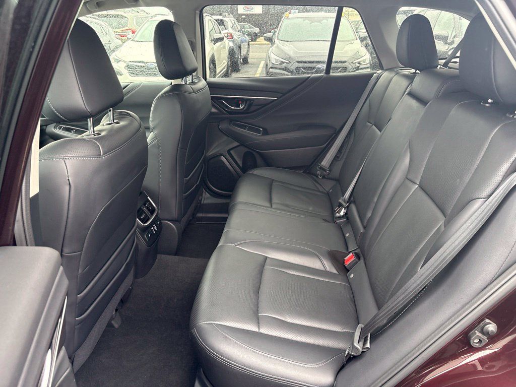 Certified 2023 Subaru Outback Touring AWD/4WD image 12