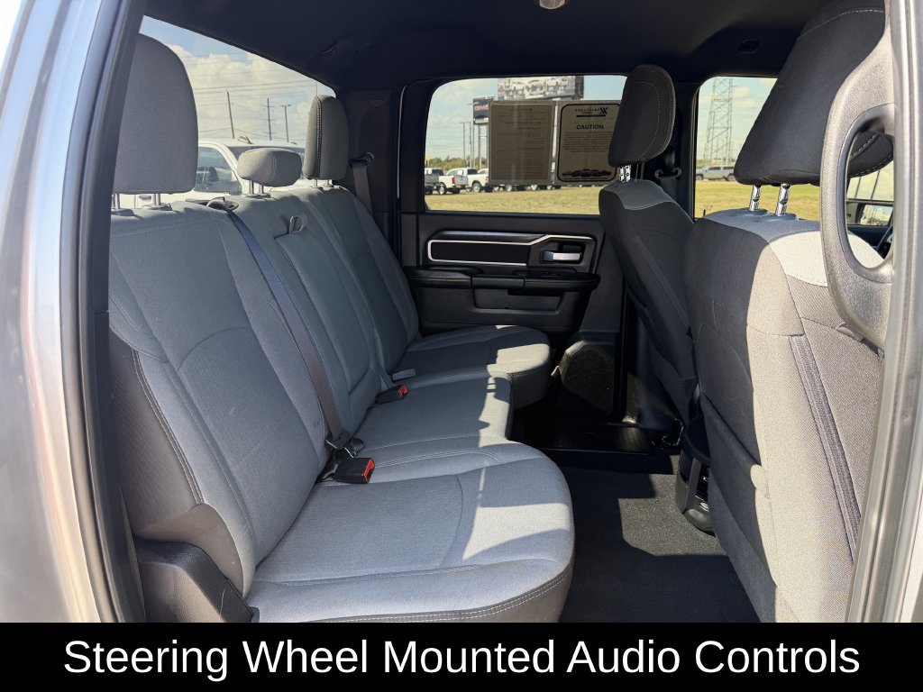 Used 2024 RAM 2500 Big Horn AWD/4WD image 30