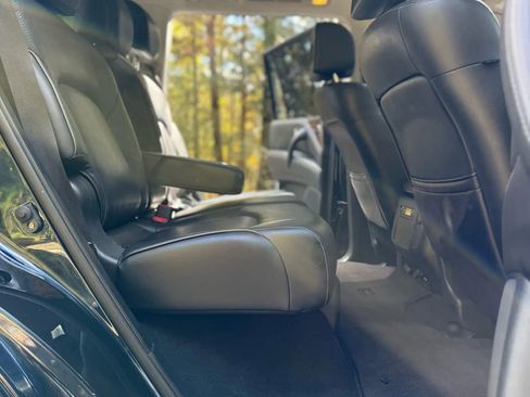 Used 2017 INFINITI QX80 2WD w/ Driver Assistance Package image 13