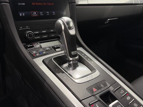 Certified 2025 Porsche 718 Boxster GTS image 35