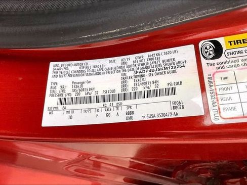 Used 2019 Ford Fiesta SE w/ Cold Weather Package image 32