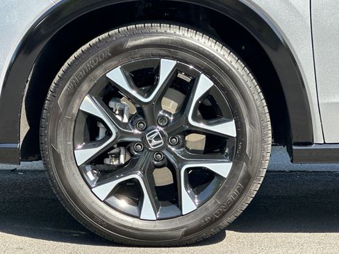 Certified 2026 Honda HR-V EX-L image 32
