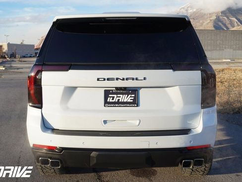 Used 2026 GMC Yukon Denali Ultimate image 8